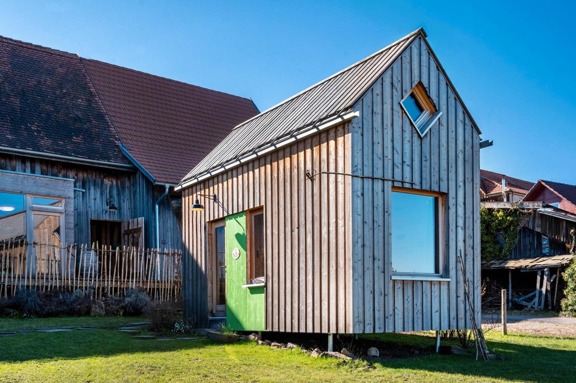 Tiny Houses Der Dorfscheune Bieselsberg エクステリア 写真